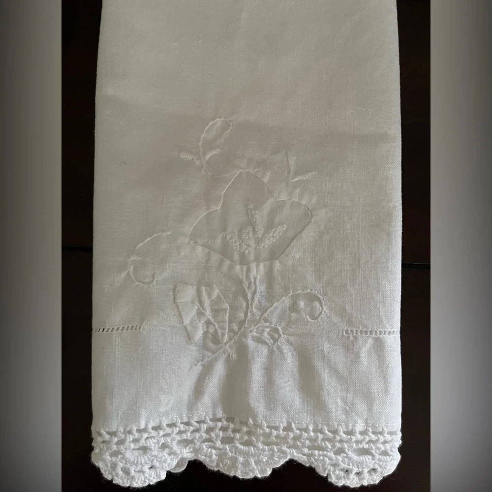 ANTIQUE Hand 🤚 Made Linen Towel